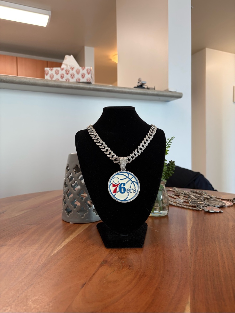 NBA Silver Chain Necklace with 76ers Pendant - Red, Blue, White